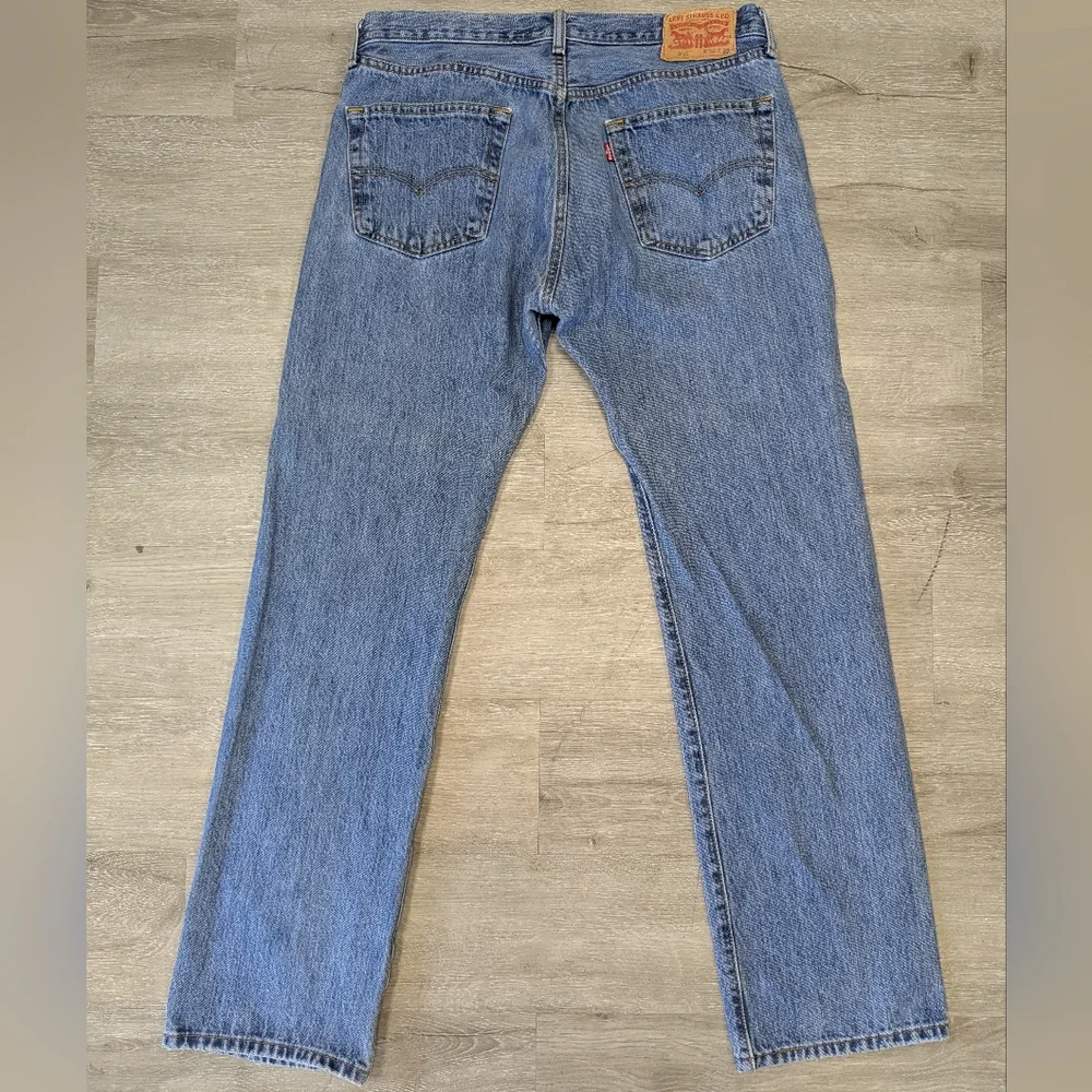 Levi's 501 Straight Blue Jeans - Picture 3 of 11